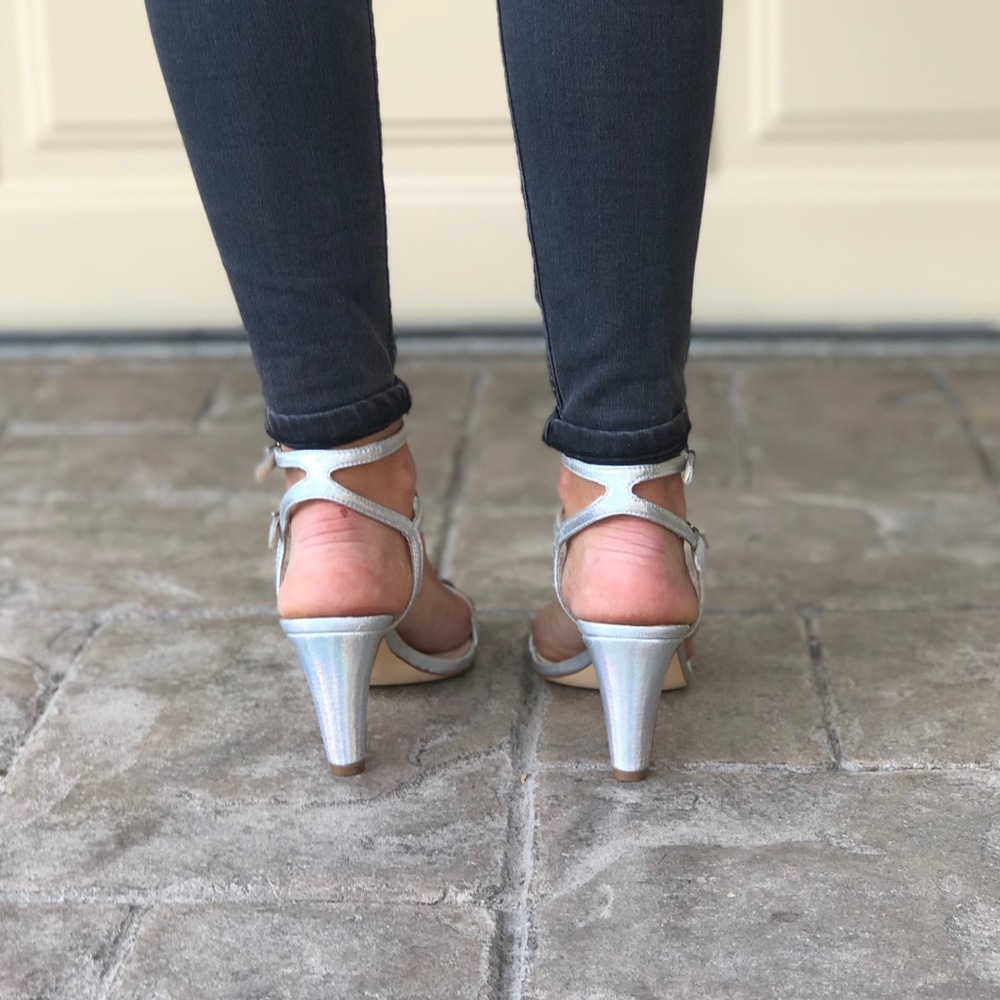 Metallic Silver Leather Ankle Strap T Strap Sandal - Picture 3 of 5